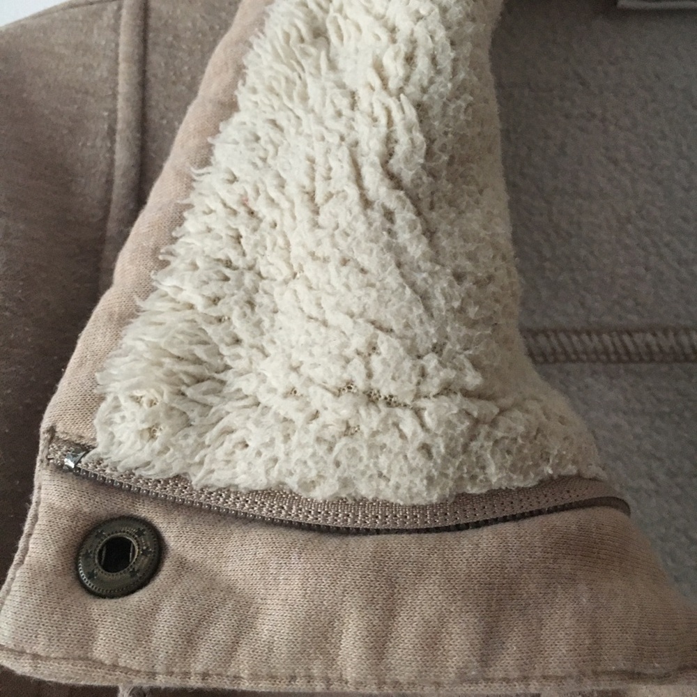 Tan Lightweight Jacket - Picture 5 of 6